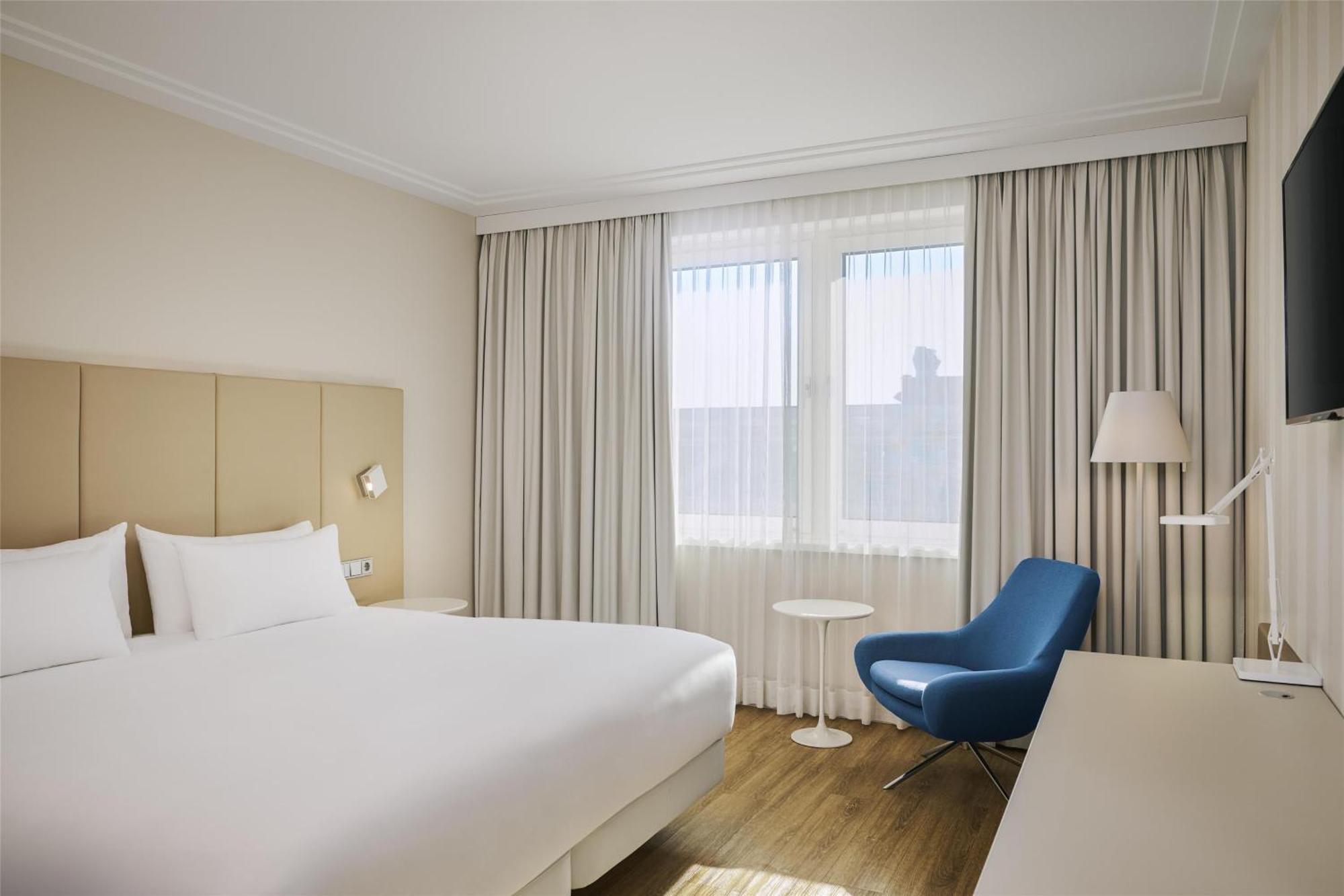 Nh Vienna Airport Conference Center Hotel Schwechat Bagian luar foto