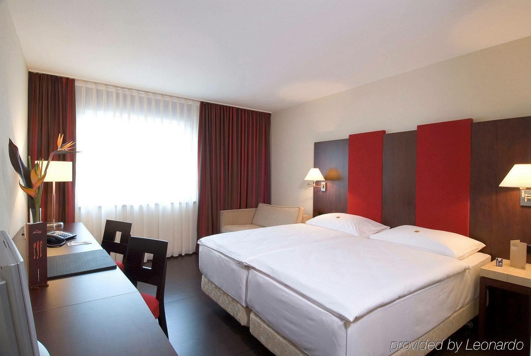 Nh Vienna Airport Conference Center Hotel Schwechat Bagian luar foto Provided by Leonardo
